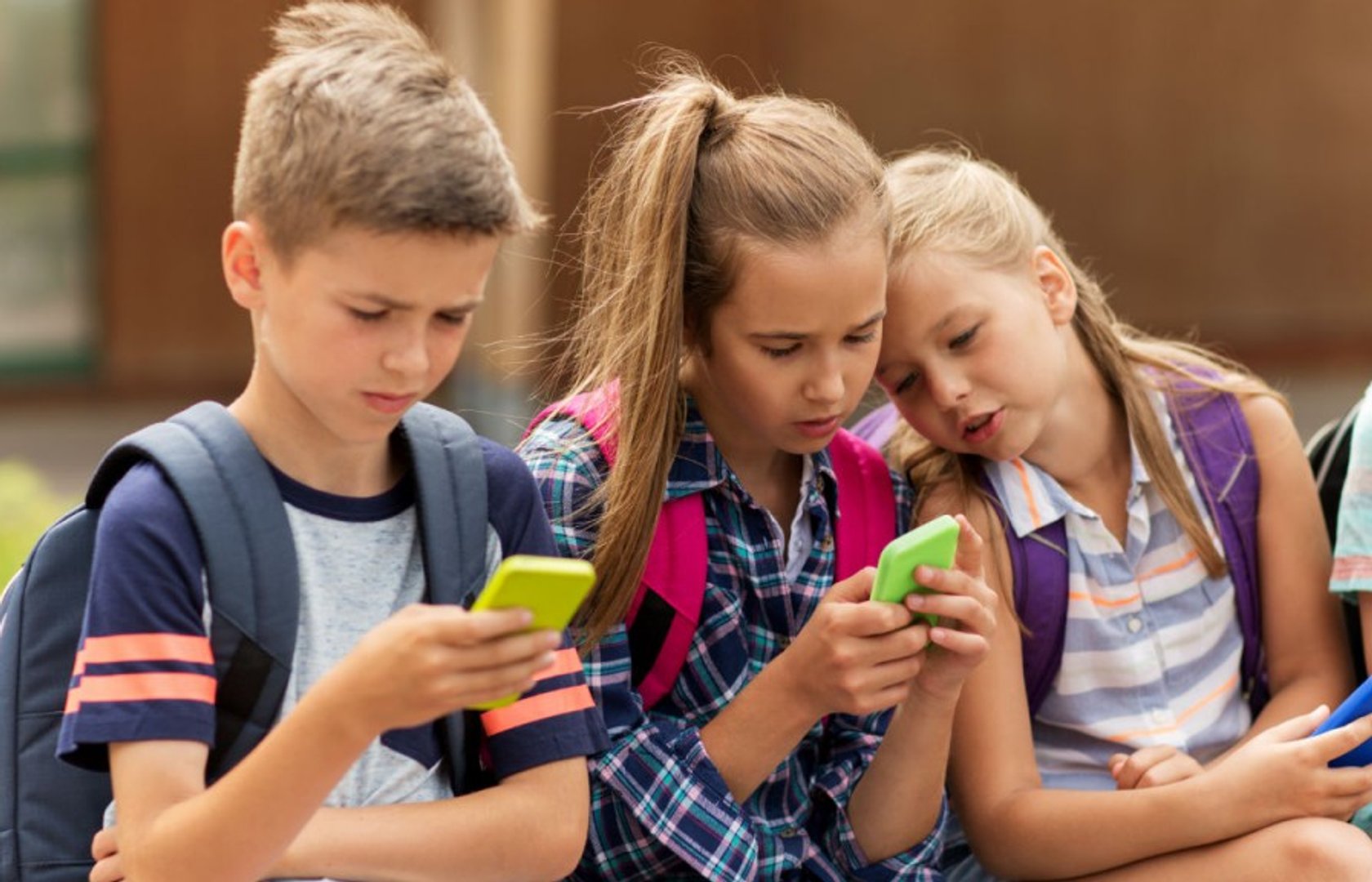 Adolescent Screen Time In Four Charts Screen Time Education